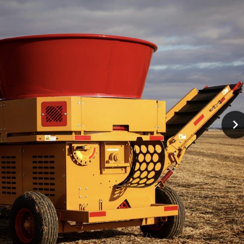 H-835 Tub Grinder